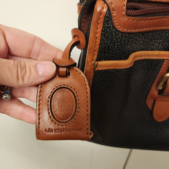 Liz Claiborne 90's Vintage Genuine Leather Purse with cross body strap EUC - Picture 4 of 8